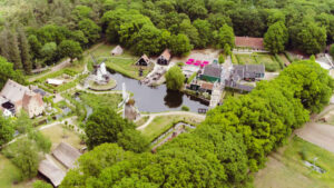 luchtfoto nederlands openluchtmuseum arnhem