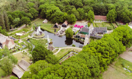 luchtfoto nederlands openluchtmuseum arnhem