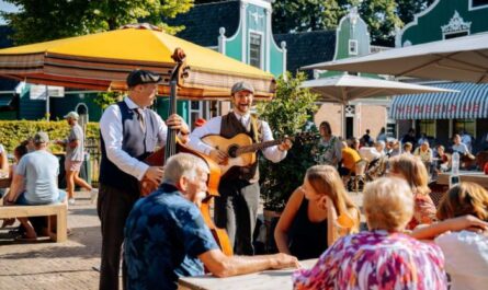 Zwoele zomeravonden vol muziek, nostalgie en gezelligheid in Arnhem