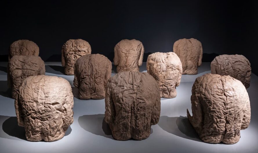 Magdalena Abakanowicz treedt buiten museummuren
