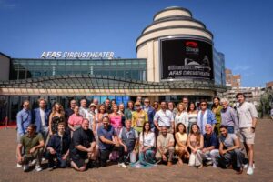 groepsfoto castleden walk of fame circustheater scheveningen
