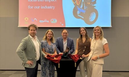 Efteling en Vekoma presenteren seat-on-wheels-concept voor rolstoeltoegankelijke attracties