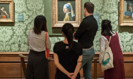 Mauritshuis introduceert ticketprijs van 4 euro na 4 uur ’s middags en ontving in 2025 niet eerder zoveel bezoekers
